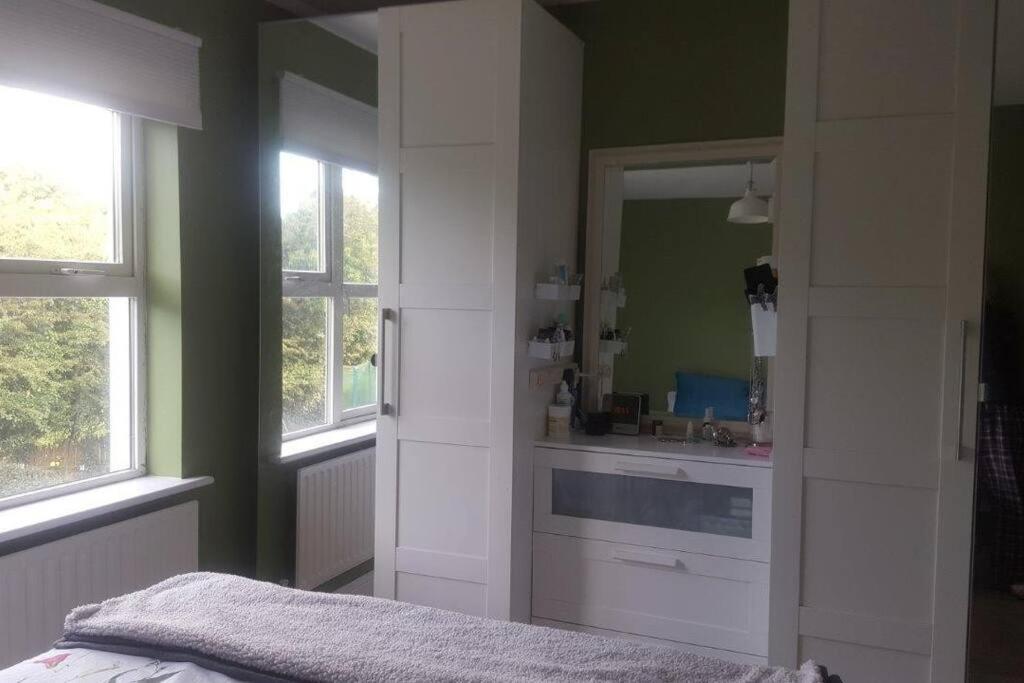 Galway City Lovely 2 Bed Apartment المظهر الخارجي الصورة